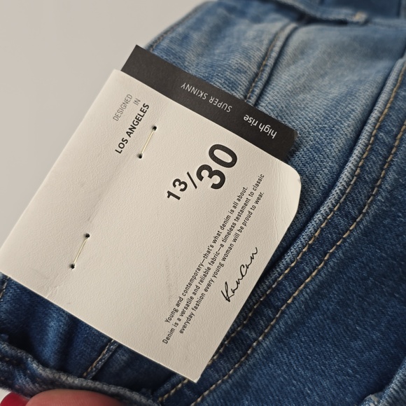 Kancan High Rise Super Skinny Jeans - Curvy Blue Dize 30 - Picture 9 of 9